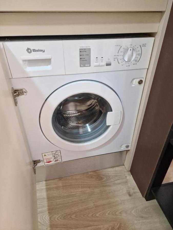 Estudio En Centro De Alicante Apartment Екстериор снимка