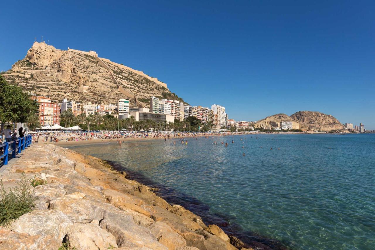 Estudio En Centro De Alicante Apartment Екстериор снимка